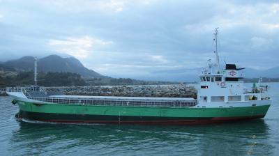 The Anatoki entering Tarakohe Harbour. Credit TAIC.