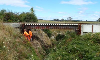 Photo shows location of work group members when the train crossed bridge 